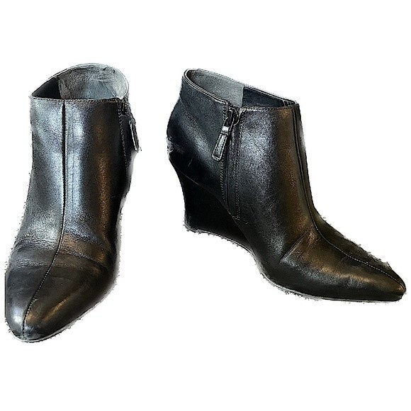 Cole Haan Black Leather Jordyn Wedge Booties Size 8 - Picture 1 of 9
